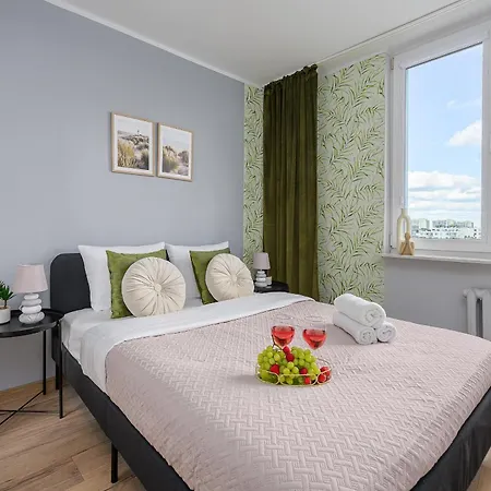 Lumina I 4-room With Parking & Balcony *